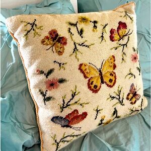 Vintage🌼Cross-stitch Butterfly Pillow